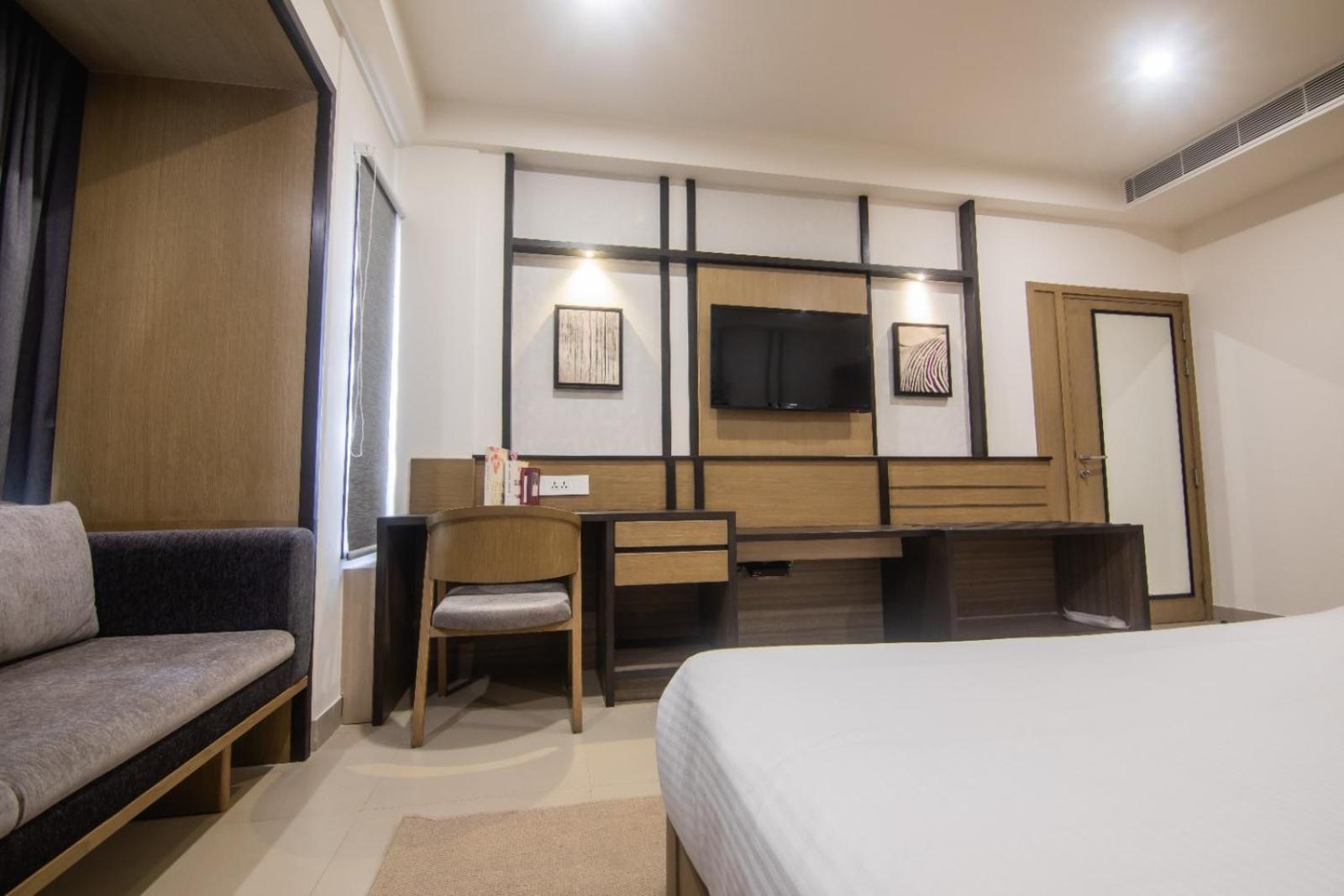 Purple Cloud Hotel Devanahalli Екстериор снимка