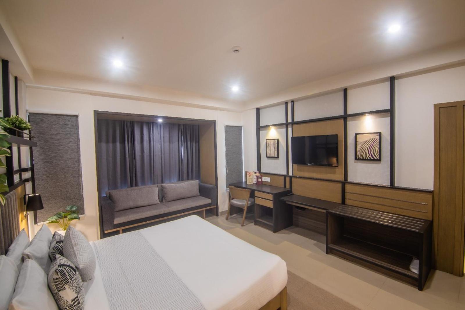 Purple Cloud Hotel Devanahalli Екстериор снимка